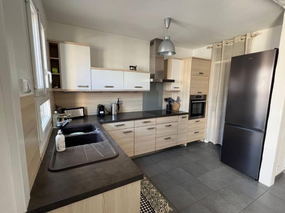Superbe Appartement Avec Parking La Rochelle  Exterior foto